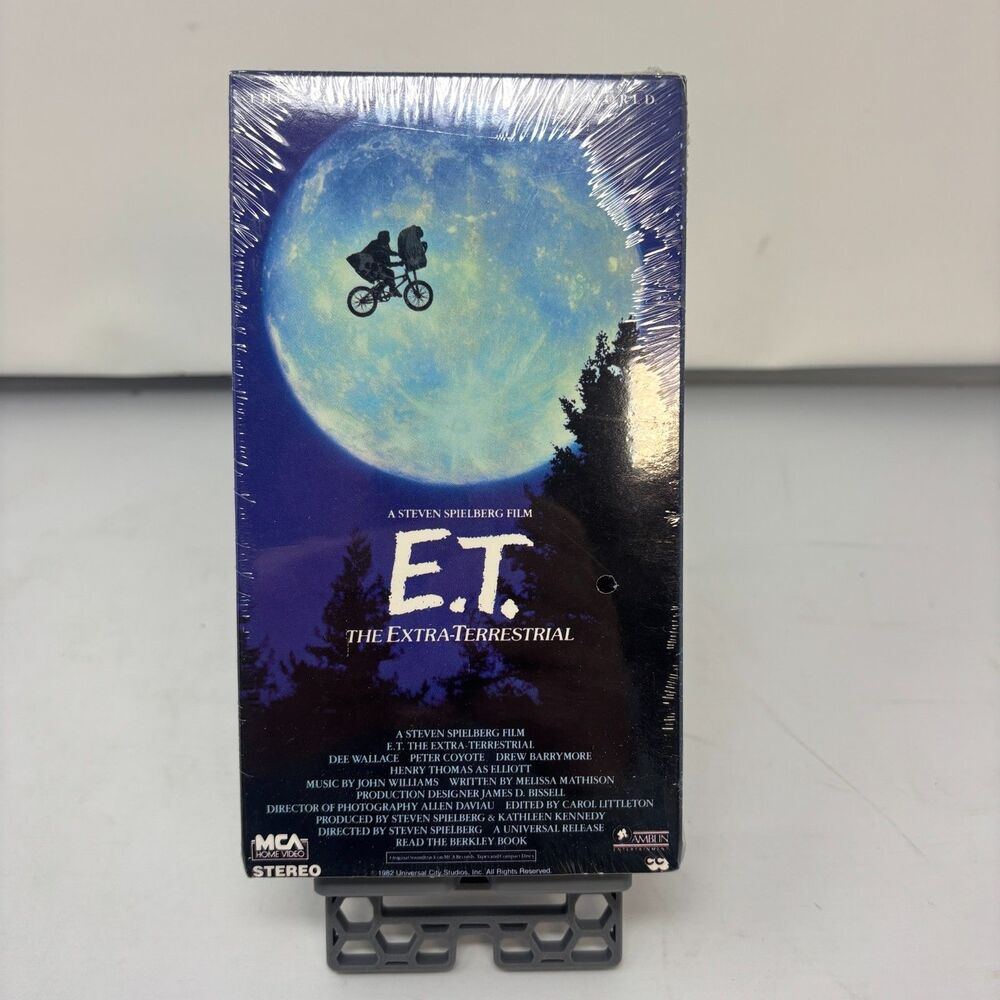 E.T. THE EXTRA-TERRESTRIAL VHS TAPE FACTORY SEALED 1988 MCA HOME VIDEO GREEN